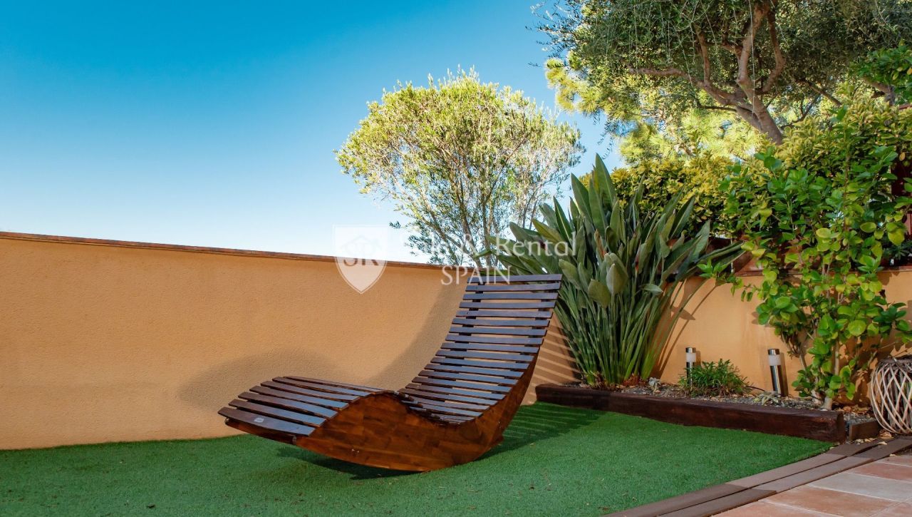 Коттедж на Льорет-де-Мар, Испания, 207 м² - фото 17