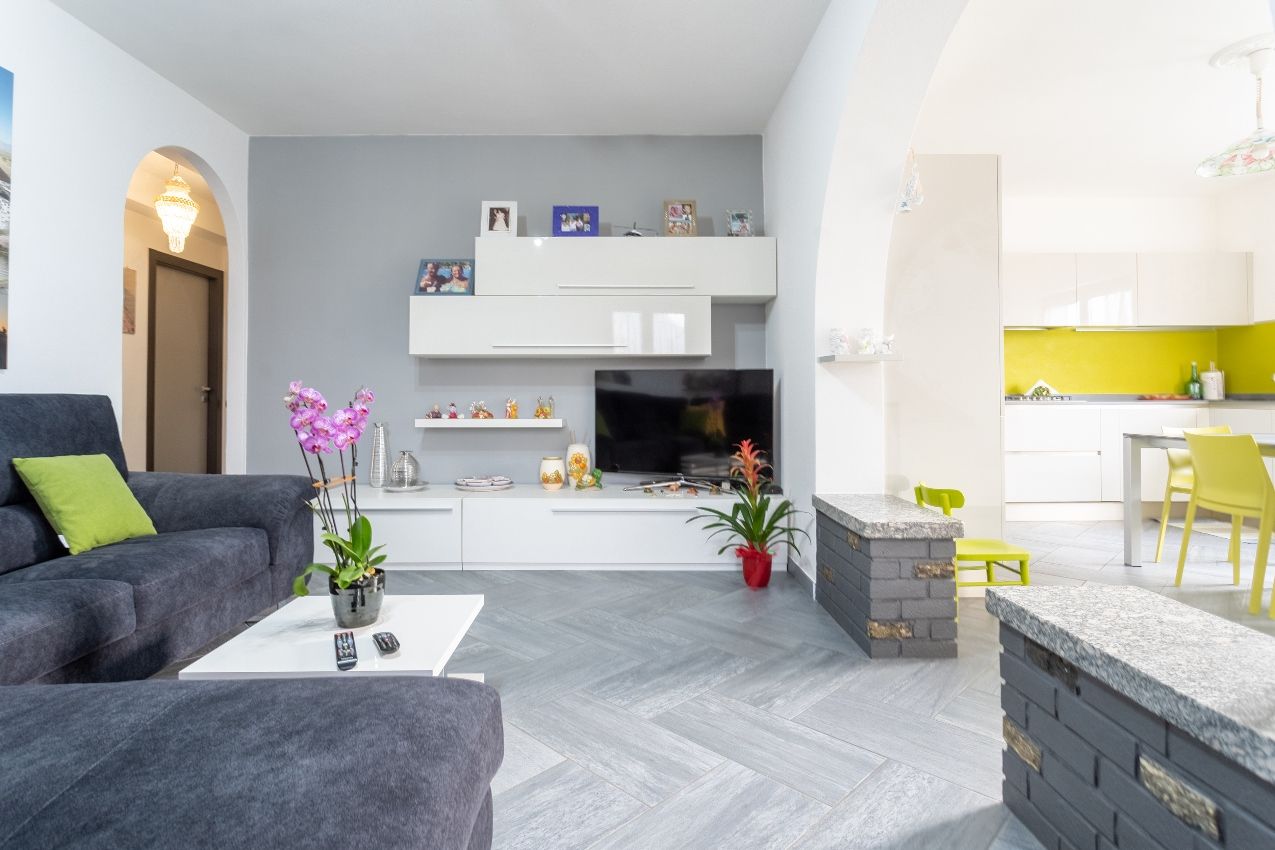 Вилла в Оссуччо, Италия, 400 м² - фото 8