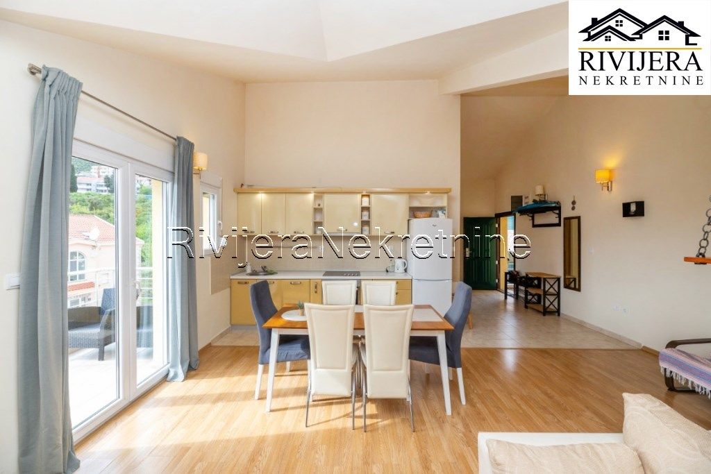 Квартира в Херцег-Нови, Черногория, 82 м² - фото 4