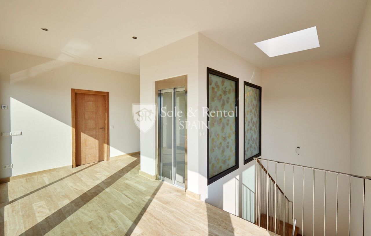 Вилла на Льорет-де-Мар, Испания, 331 м² - фото 8