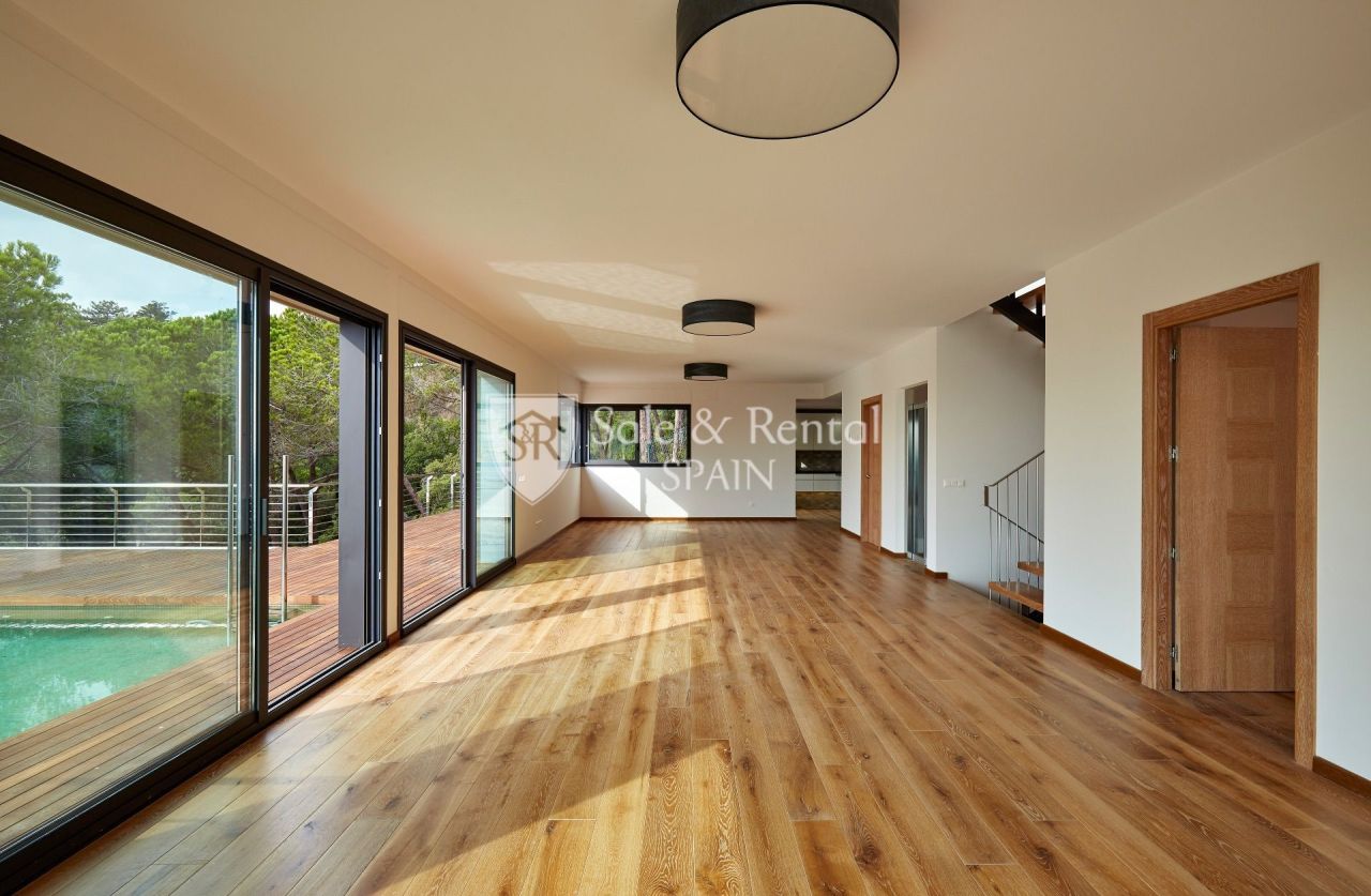 Вилла на Льорет-де-Мар, Испания, 331 м² - фото 12