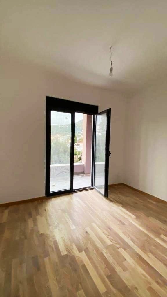 Квартира в Баре, Черногория, 70.1 м² - фото 10