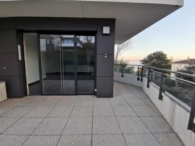 Апартаменты в Эвьян-ле-Бене, Франция, 107 м² - фото 2