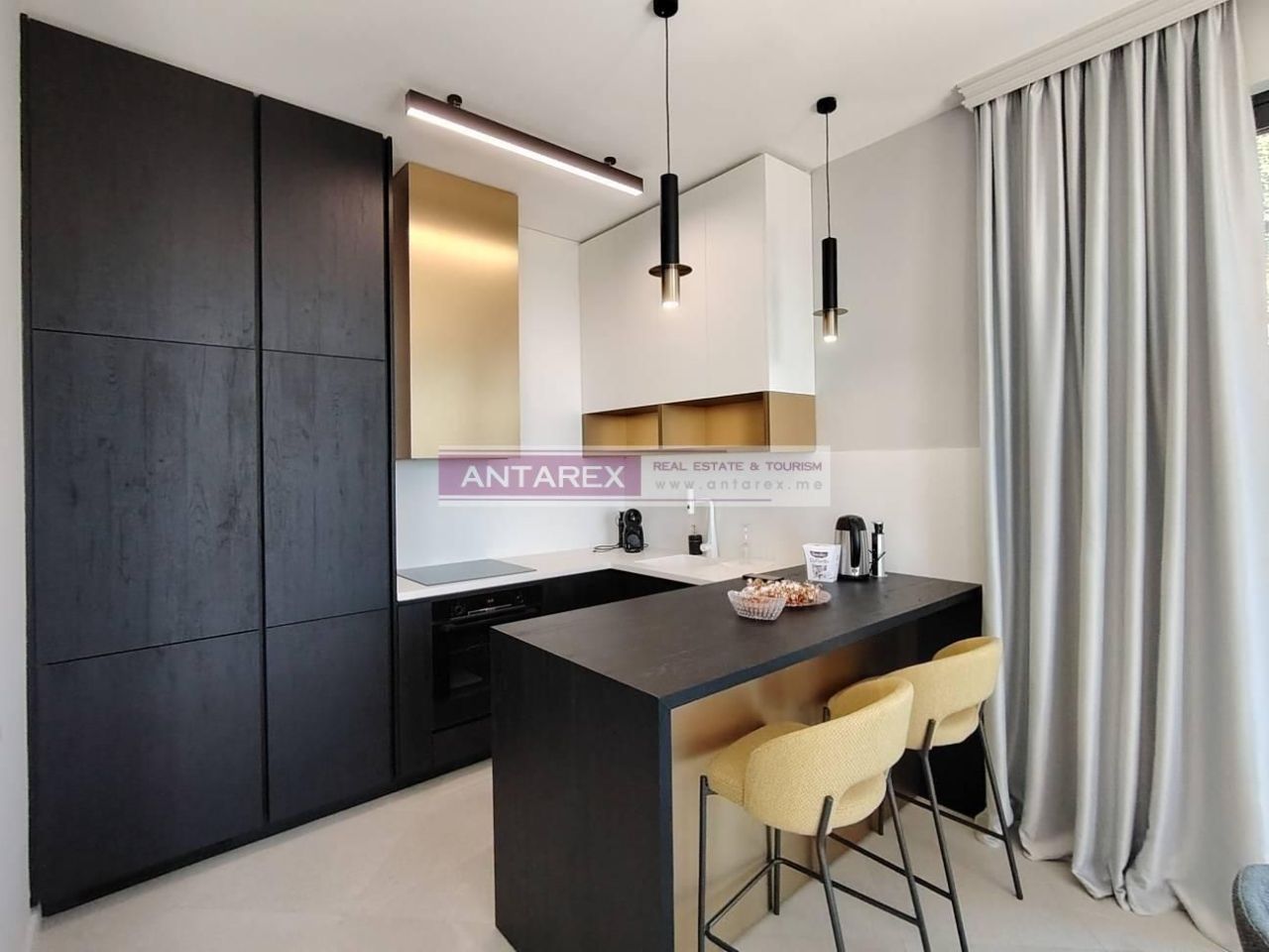 Вилла в Режевичах, Черногория, 225 м² - фото 3