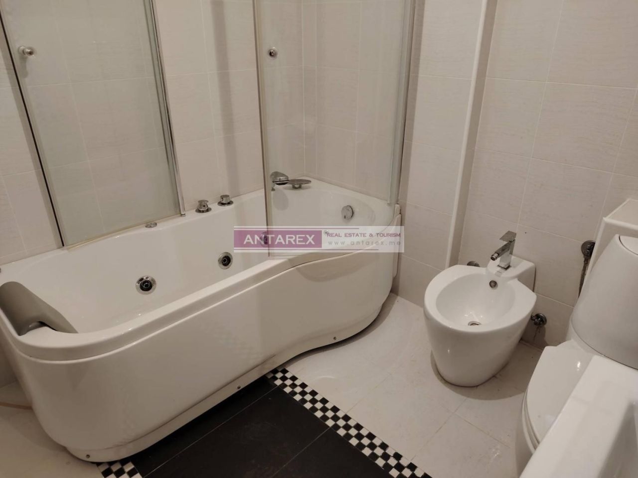 Апартаменты в Петроваце, Черногория, 137 м² - фото 12