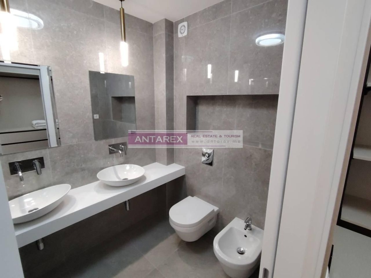 Вилла в Режевичах, Черногория, 225 м² - фото 13