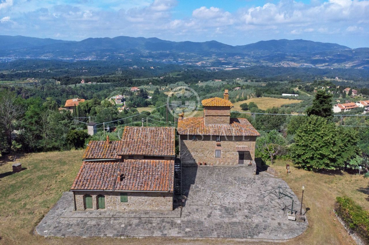 Дом в Реджелло, Италия, 911.05 м² - фото 7