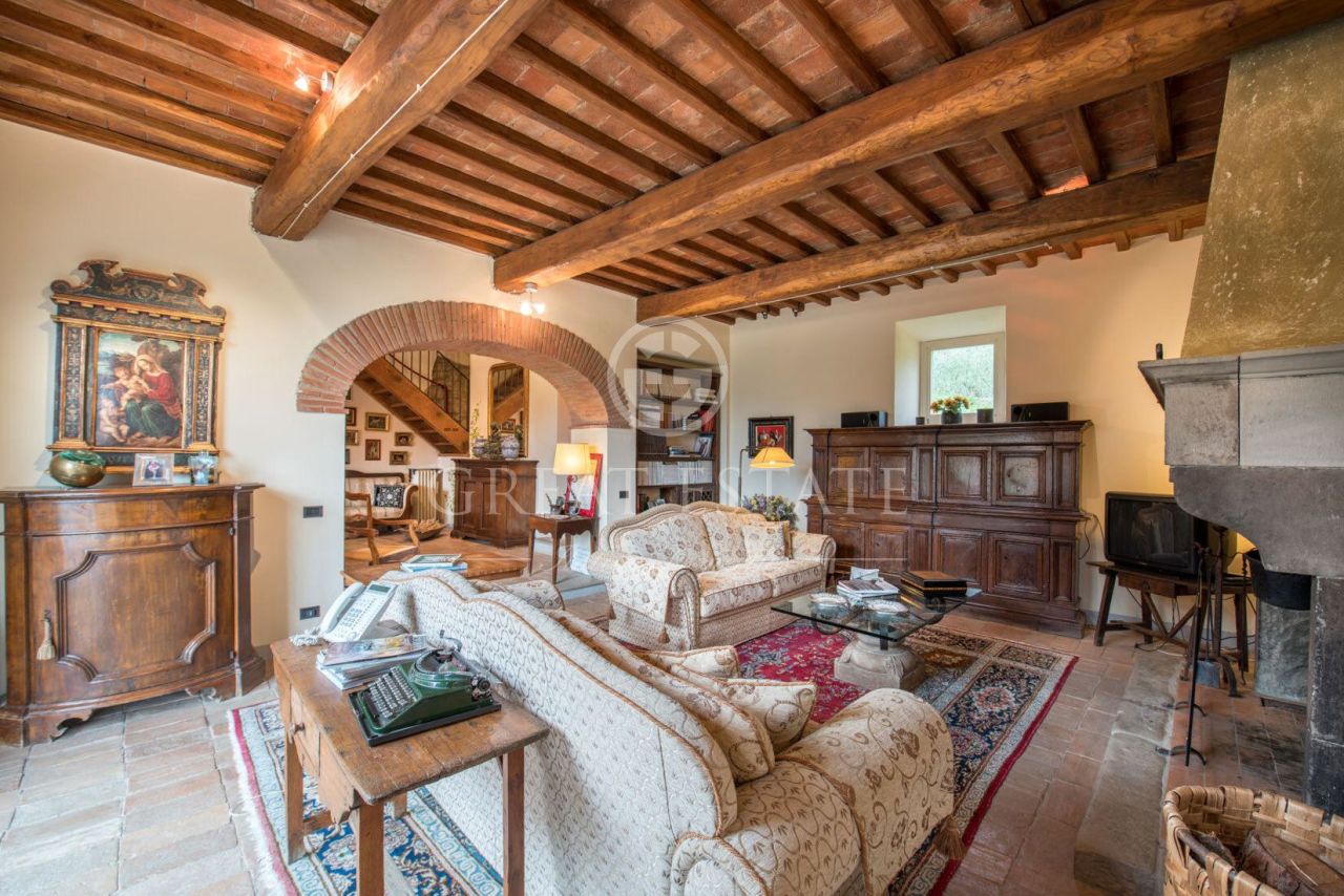 Дом в Ареццо, Италия, 602.5 м² - фото 11