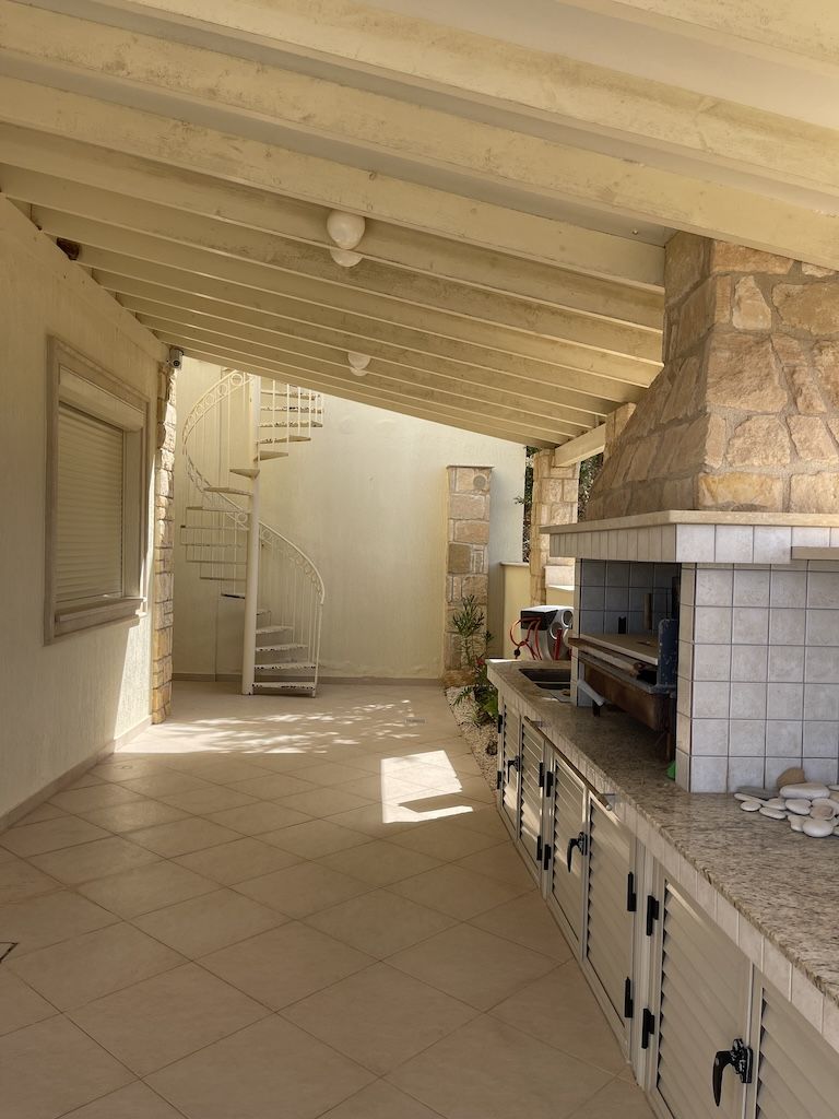 Вилла в Пафосе, Кипр, 406 м² - фото 18