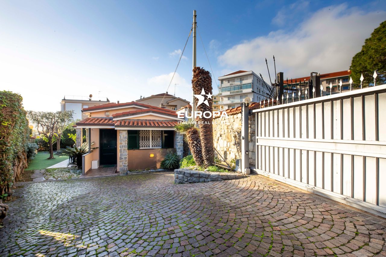 Вилла в Сан-Ремо, Италия, 161 м² - фото 2