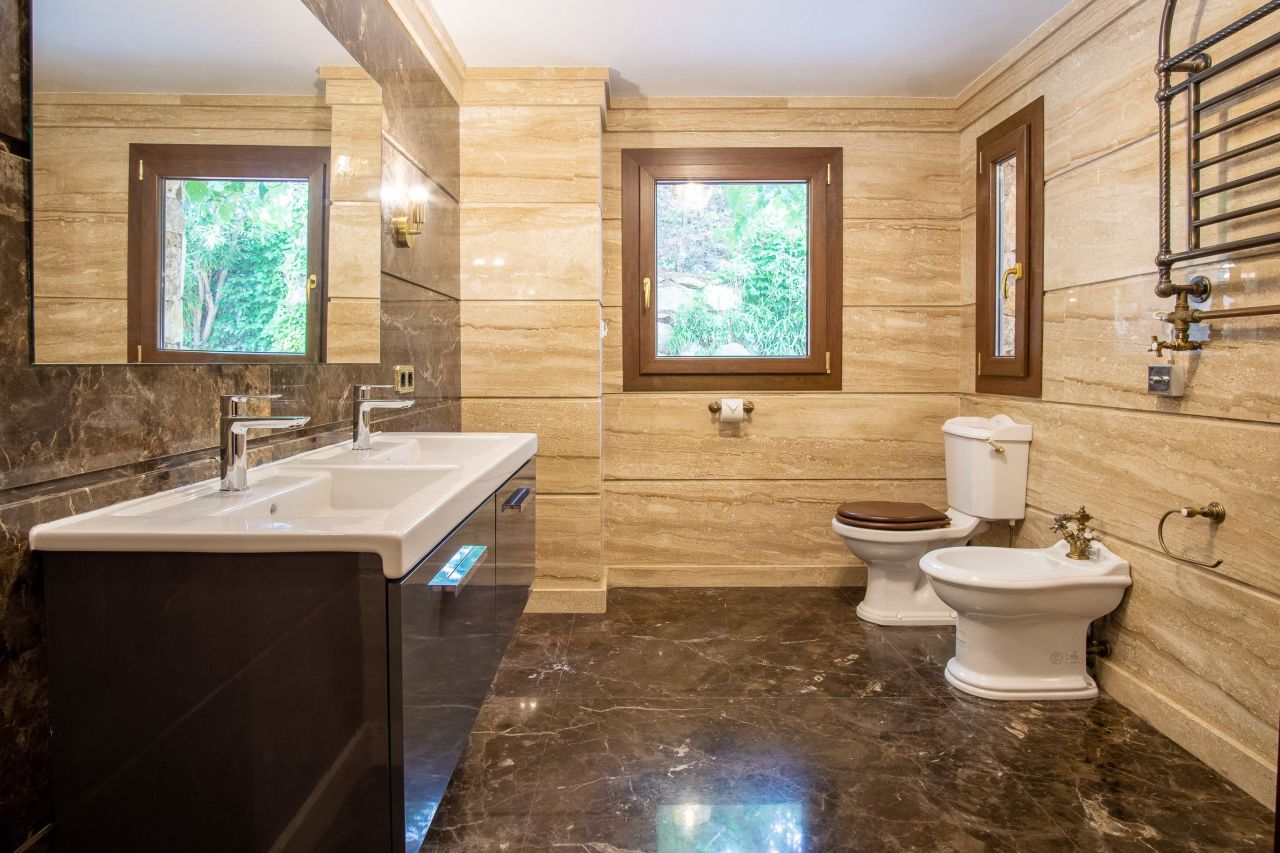 Вилла в Бланесе, Испания, 400 м² - фото 15