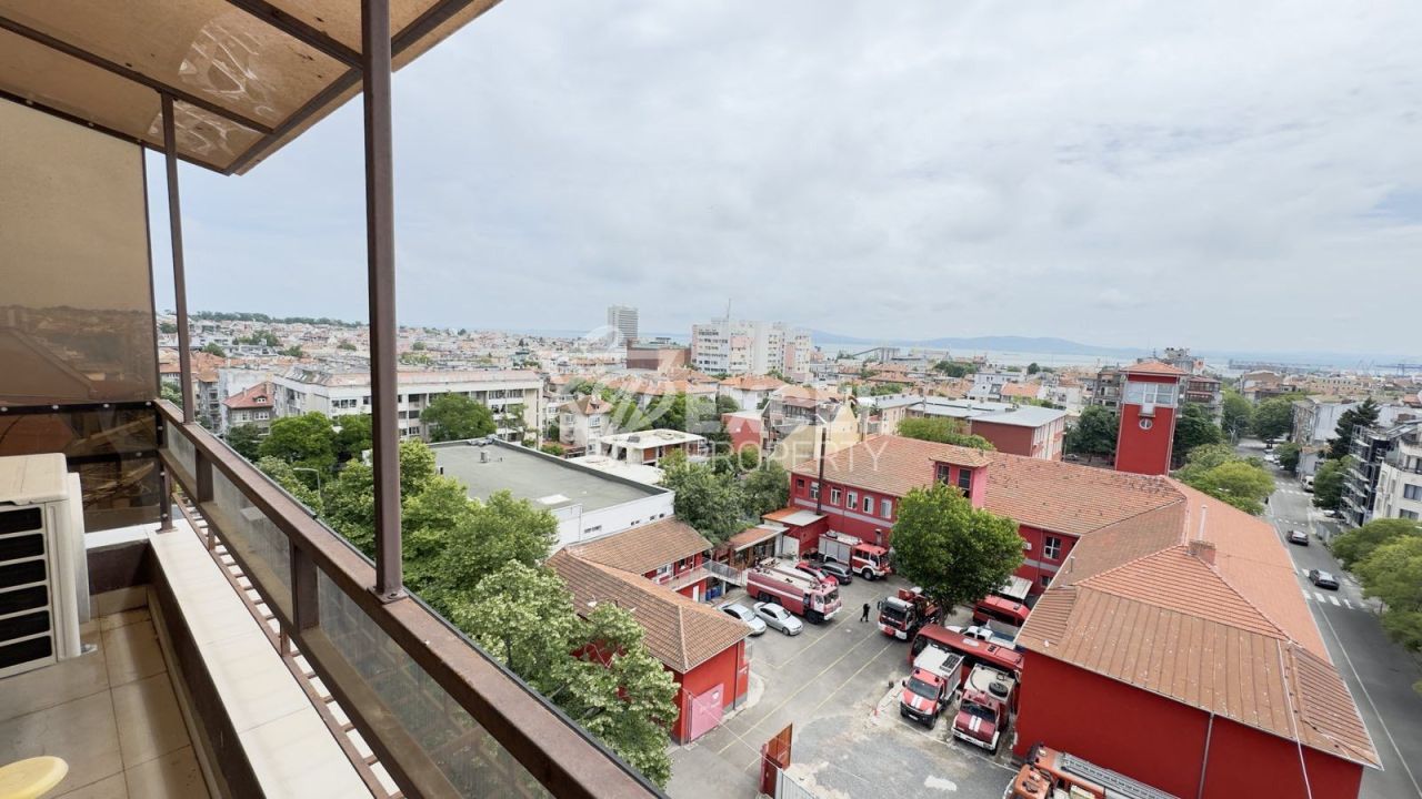 Квартира в Бургасе, Болгария, 92 м² - фото 14