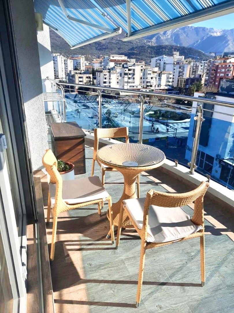 Квартира в Баре, Черногория, 145 м² - фото 9