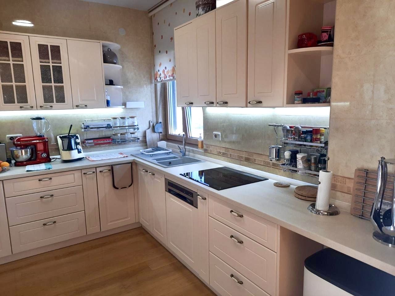 Квартира в Баре, Черногория, 145 м² - фото 13