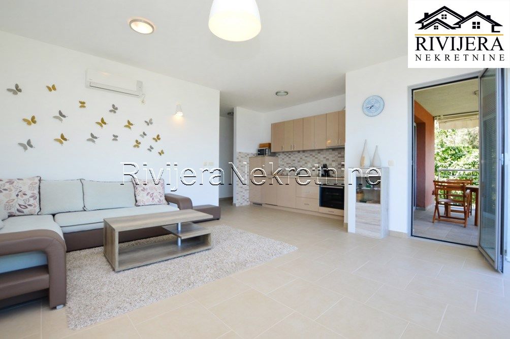 Квартира в Херцег-Нови, Черногория, 72 м² - фото 6