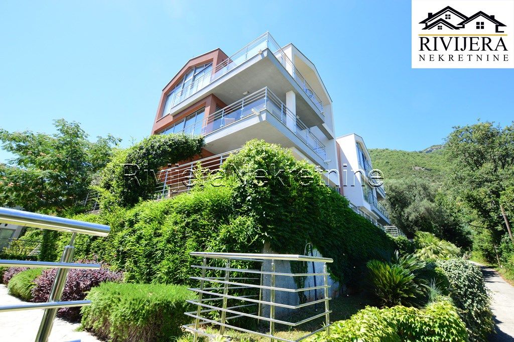 Квартира в Херцег-Нови, Черногория, 72 м² - фото 3