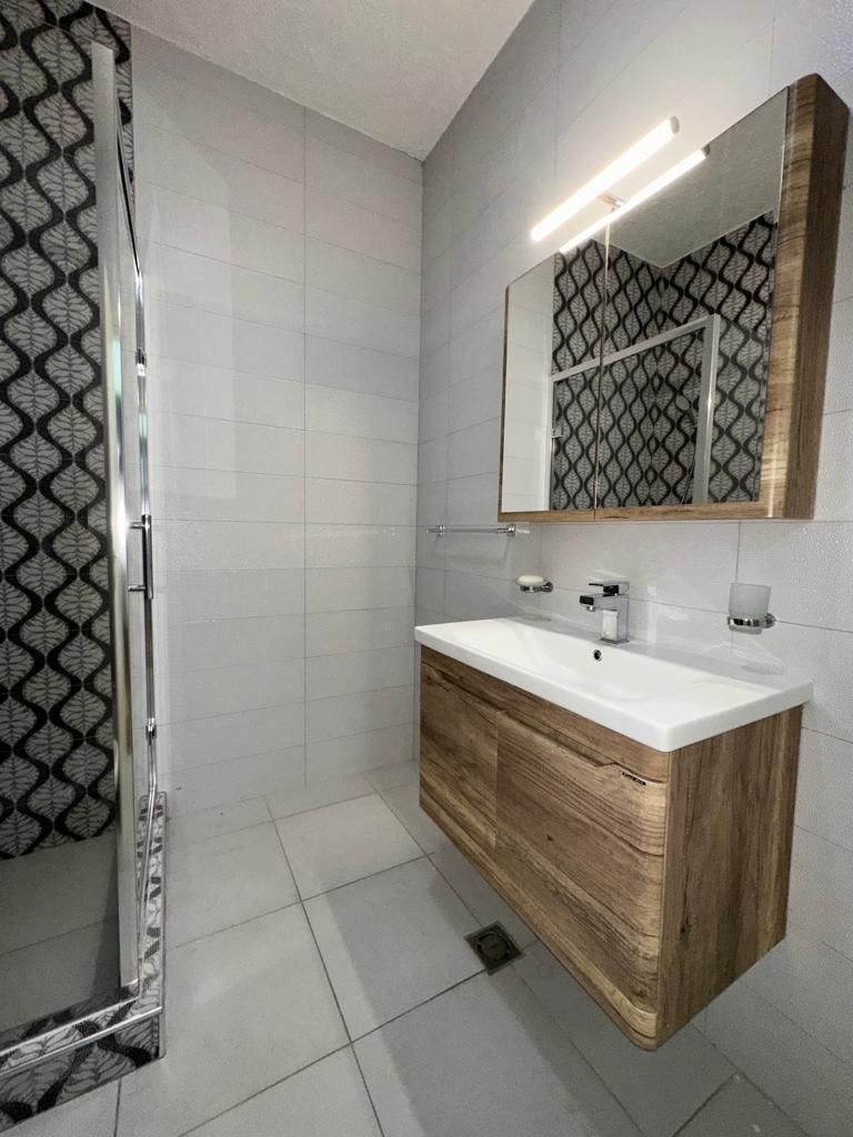 Квартира в Бечичи, Черногория, 72 м² - фото 11