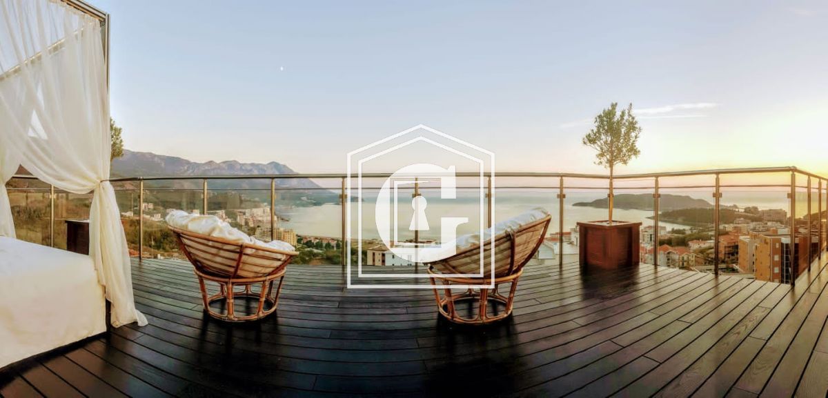 Апартаменты в Бечичи, Черногория, 168 м² - фото 2