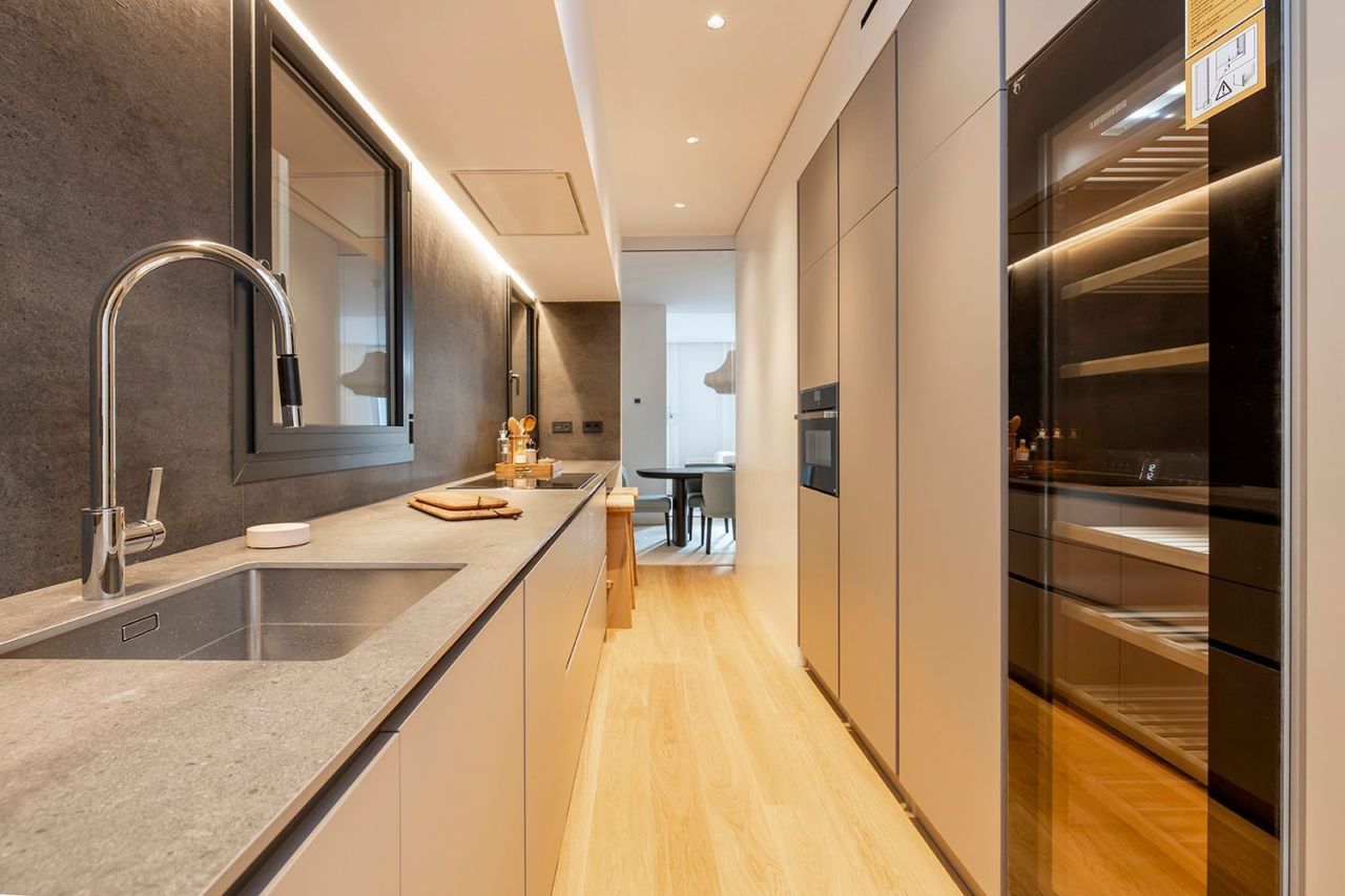 Квартира в Барселоне, Испания, 218 м² - фото 7