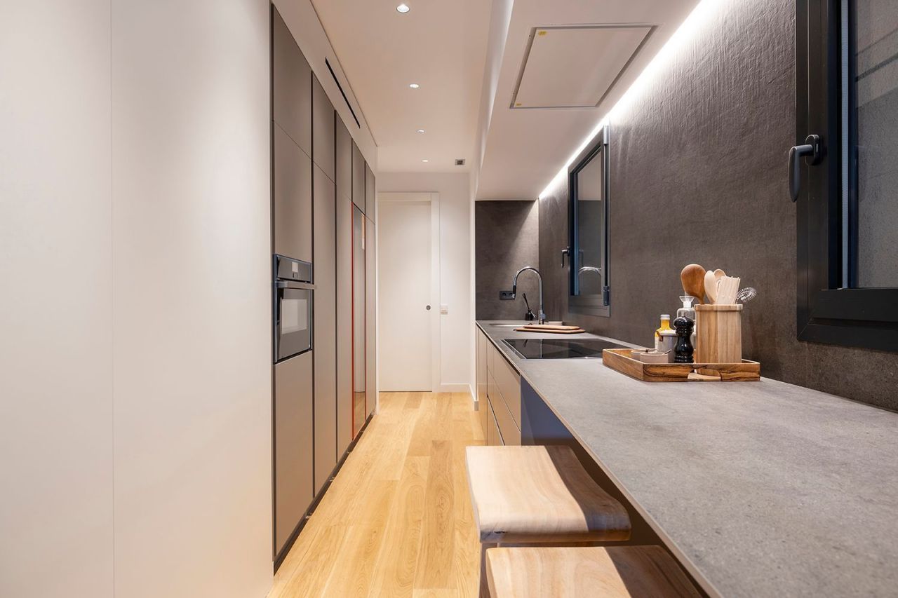 Квартира в Барселоне, Испания, 218 м² - фото 11