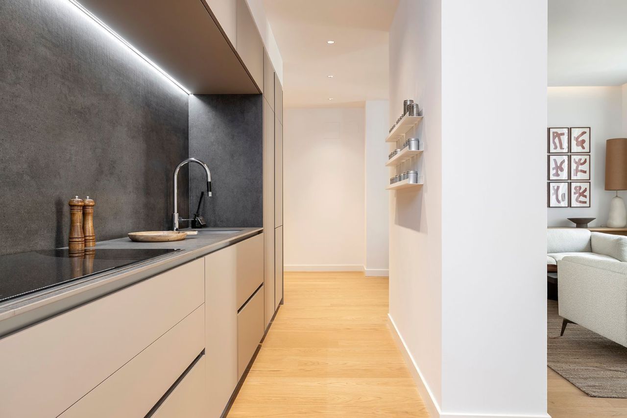 Квартира в Барселоне, Испания, 124 м² - фото 12