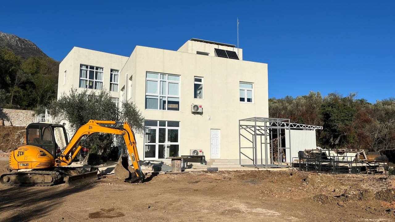 Квартира в Добра Воде, Черногория, 44 м² - фото 2