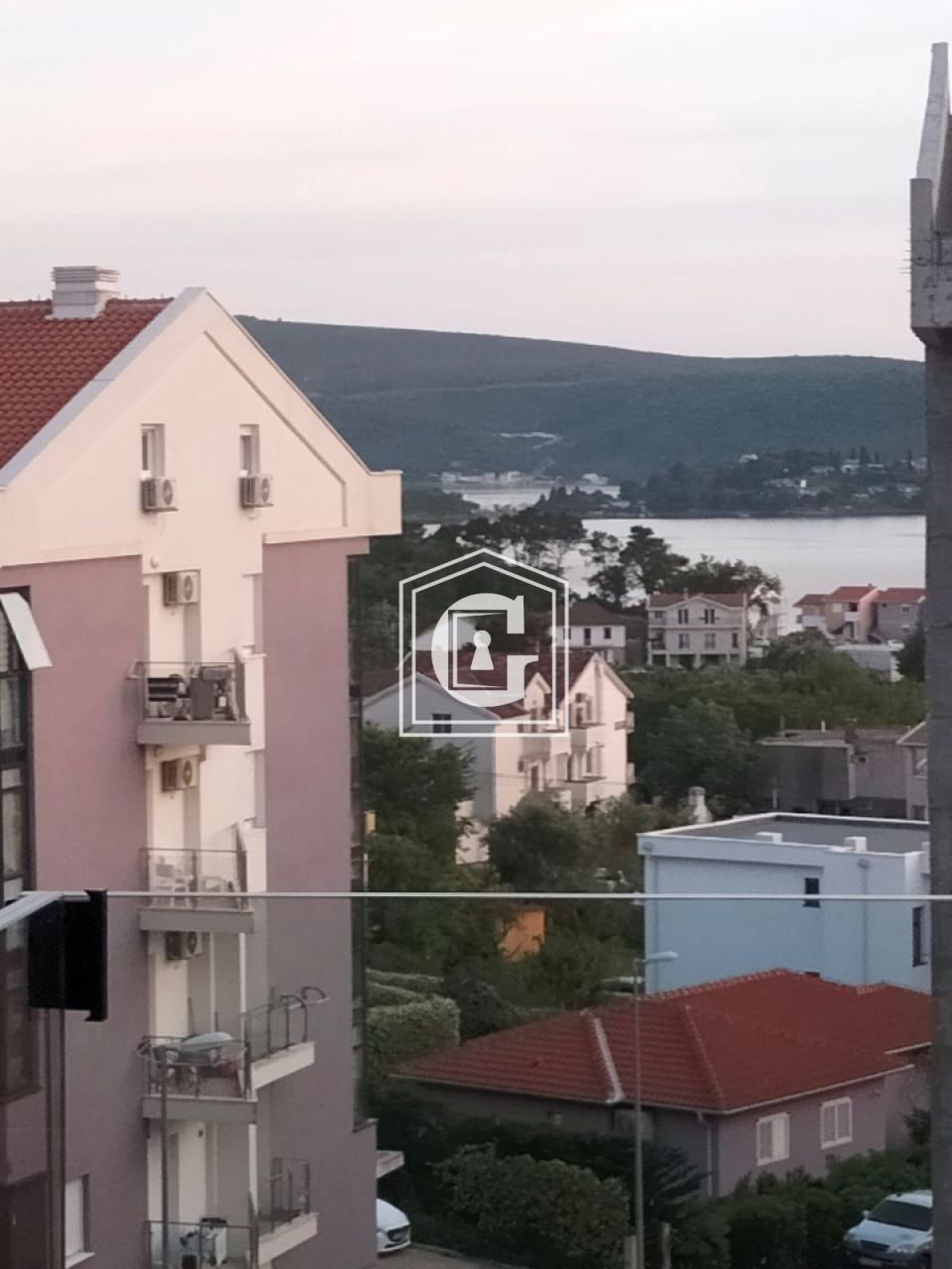 Апартаменты в Тивате, Черногория, 38 м² - фото 8