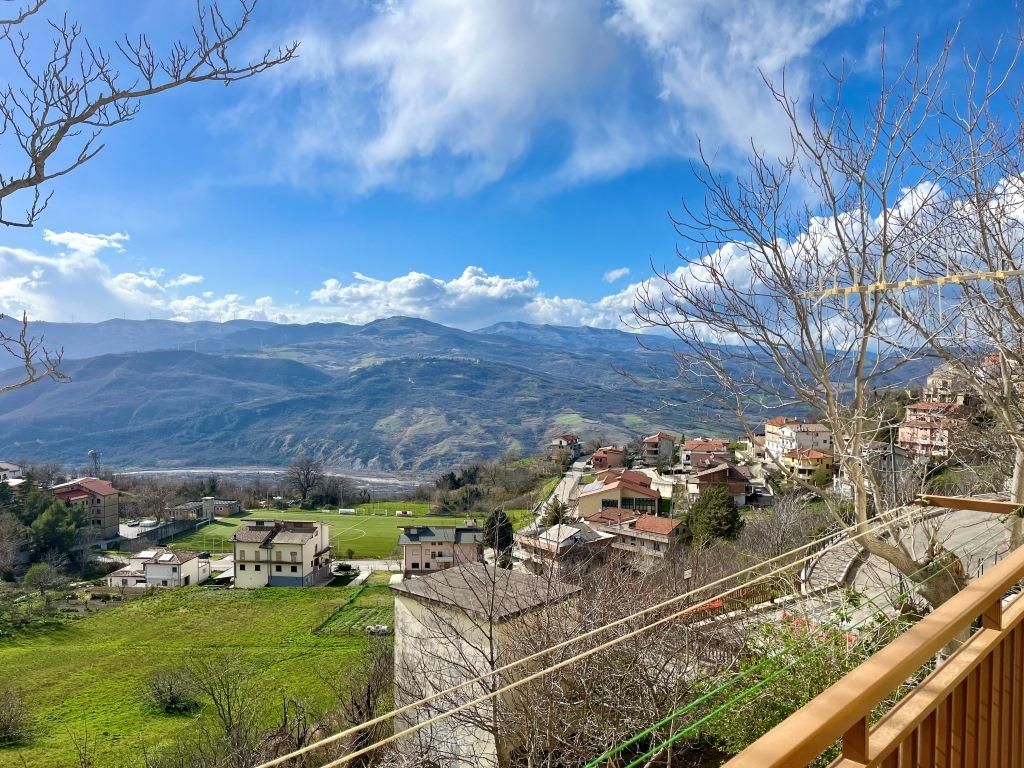 Таунхаус в Кампобассо, Италия, 80 м² - фото 2