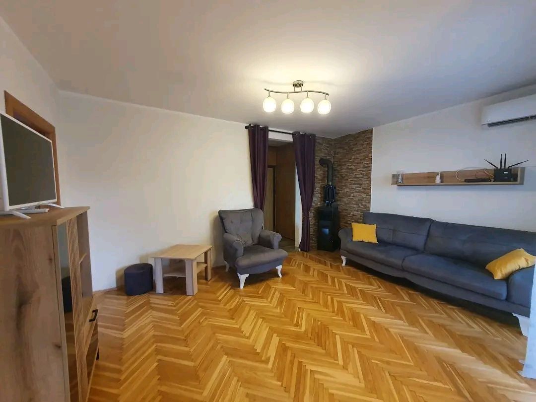Квартира в Баре, Черногория, 61 м² - фото 1