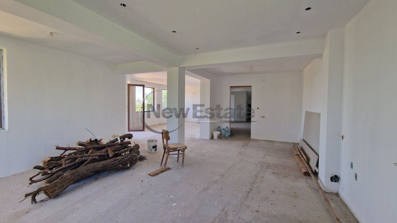 Дом в Тополе, Болгария, 248 м² - фото 8