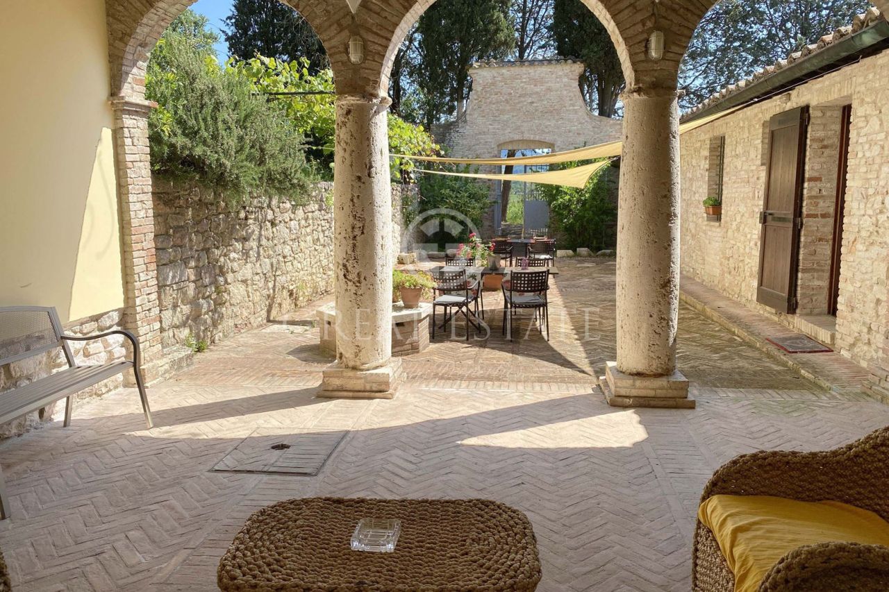 Дом в Корчано, Италия, 1 149.75 м² - фото 5