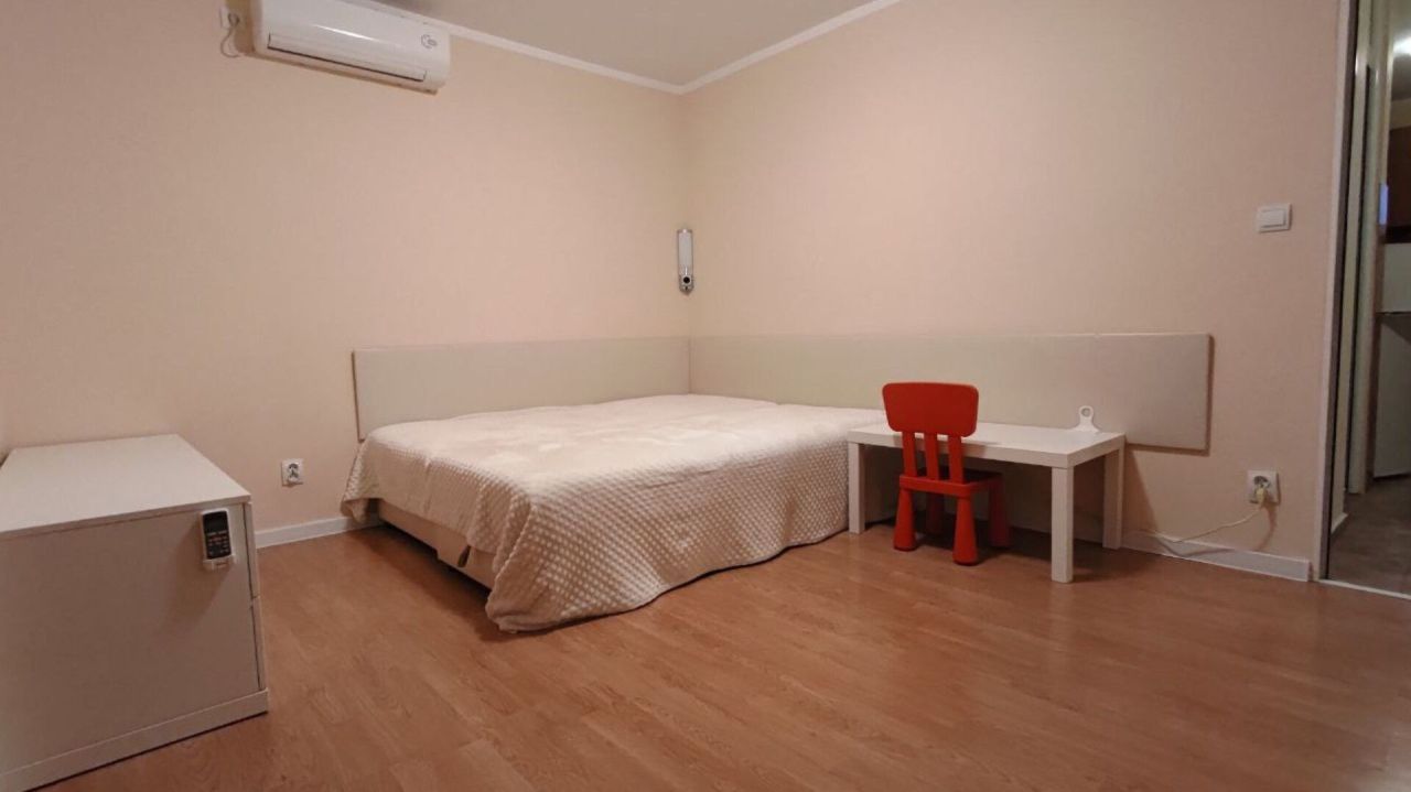 Квартира в Баре, Черногория, 45 м² - фото 2