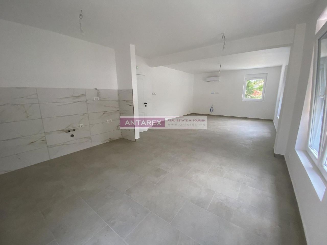 Апартаменты в Игало, Черногория, 85 м² - фото 2