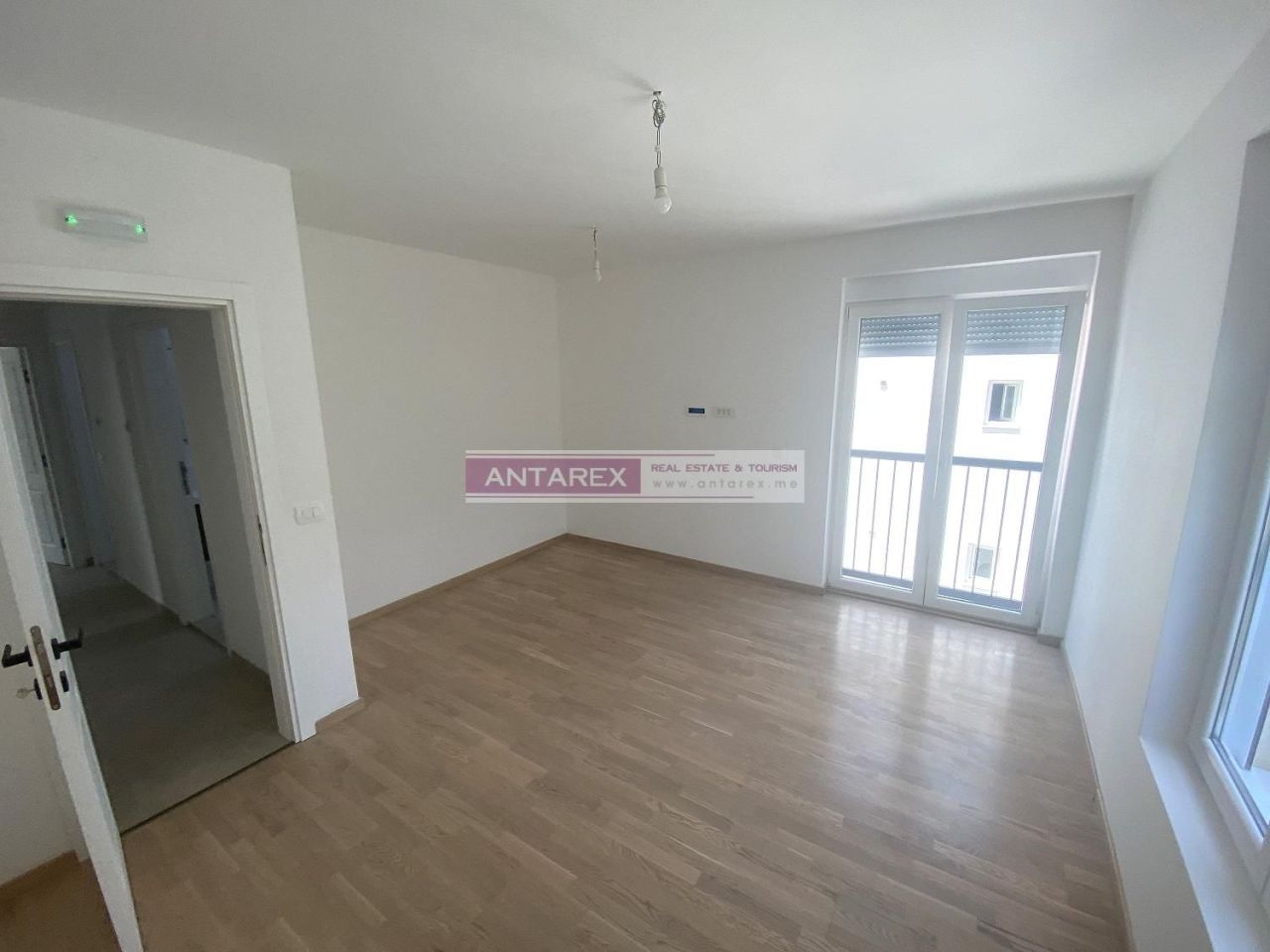 Апартаменты в Игало, Черногория, 85 м² - фото 4