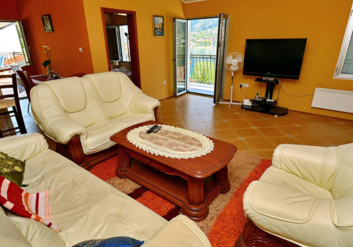 Дом в Муо, Черногория, 228 м² - фото 2