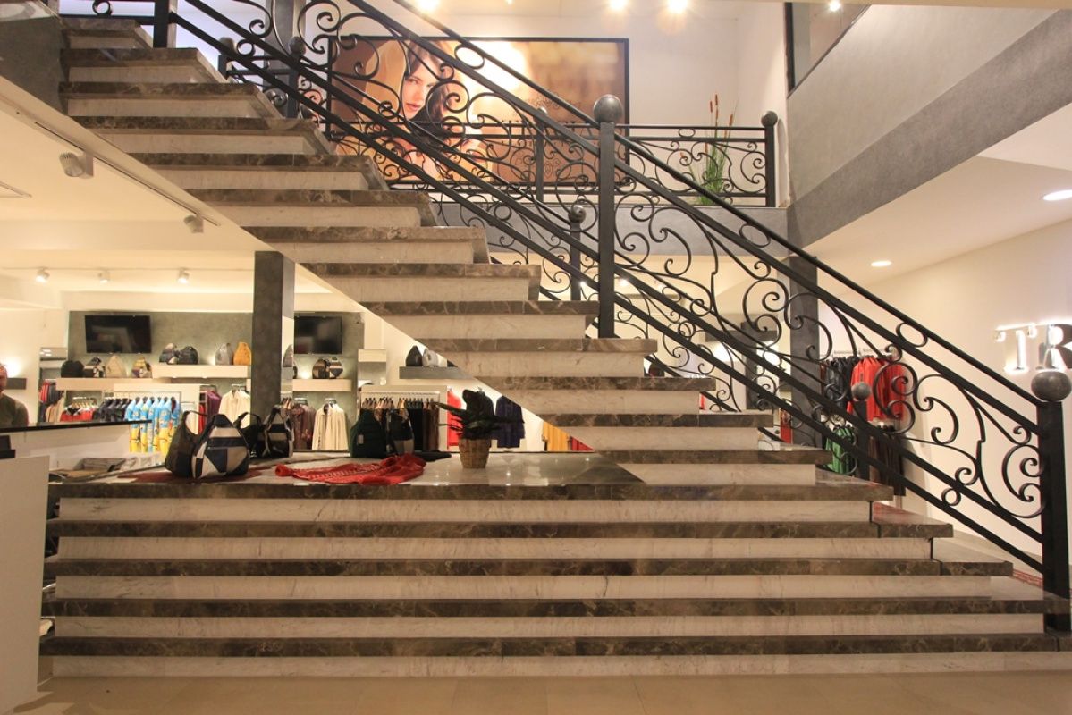 Офис в Будве, Черногория, 718 м² - фото 2