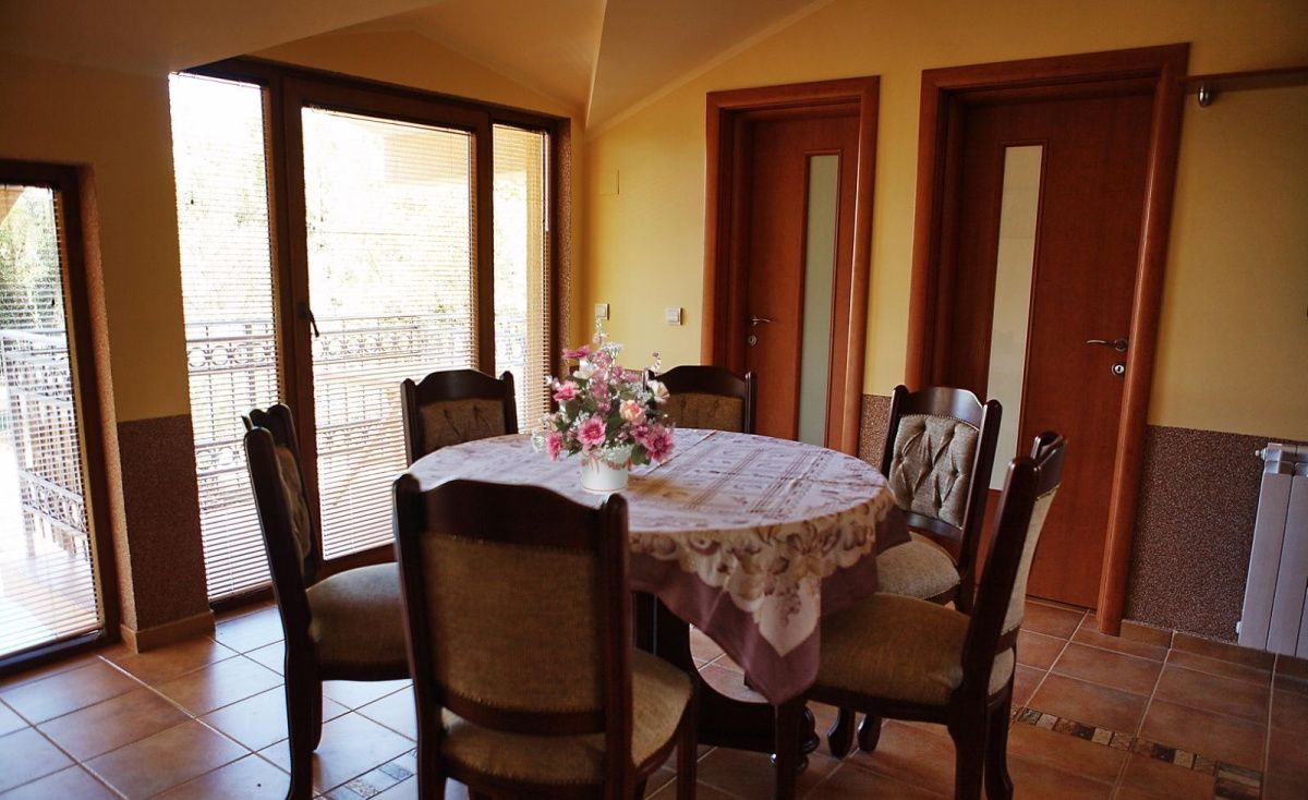 Дом в Кримовице, Черногория, 350 м² - фото 10