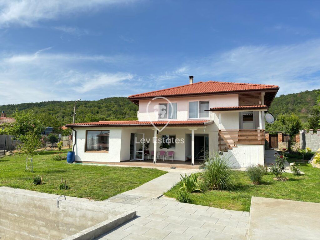 Дом в Горице, Болгария, 130 м² - фото 1