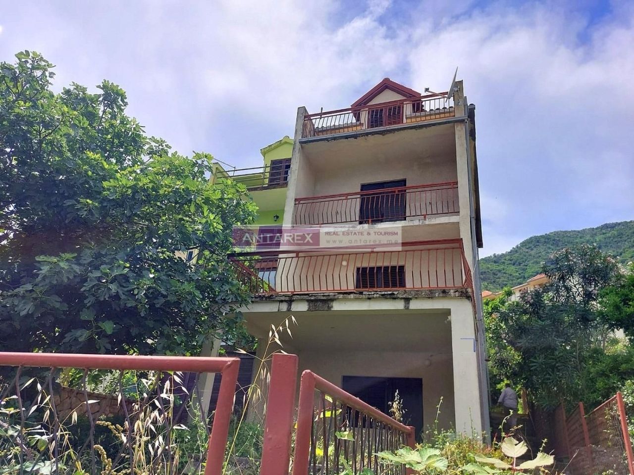 Вилла в Каменари, Черногория, 239 м² - фото 13