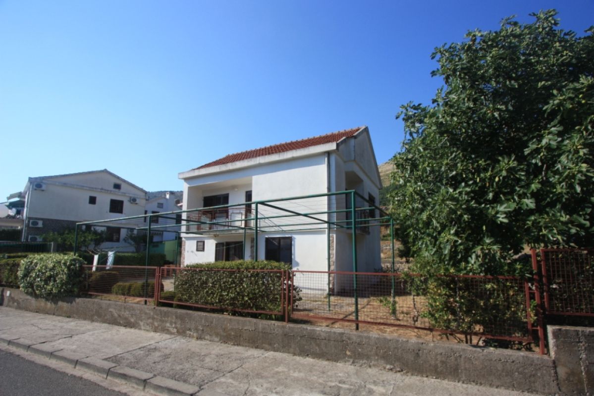 Дом в Петроваце, Черногория, 103 м² - фото 2