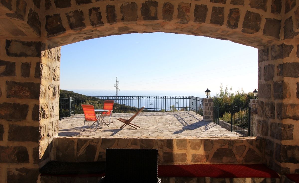 Дом в Петроваце, Черногория, 466 м² - фото 5