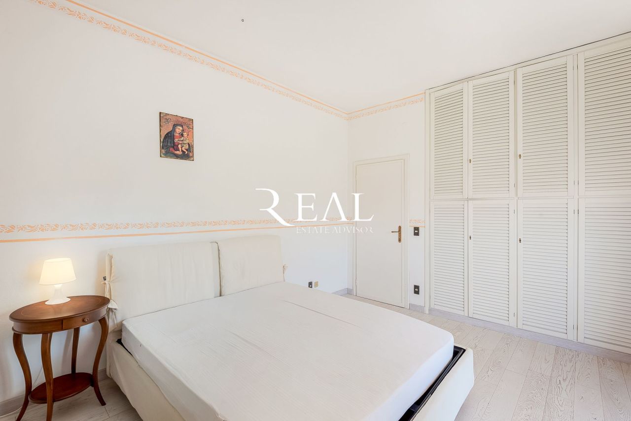 Вилла в Форте деи Марми, Италия, 200 м² - фото 11