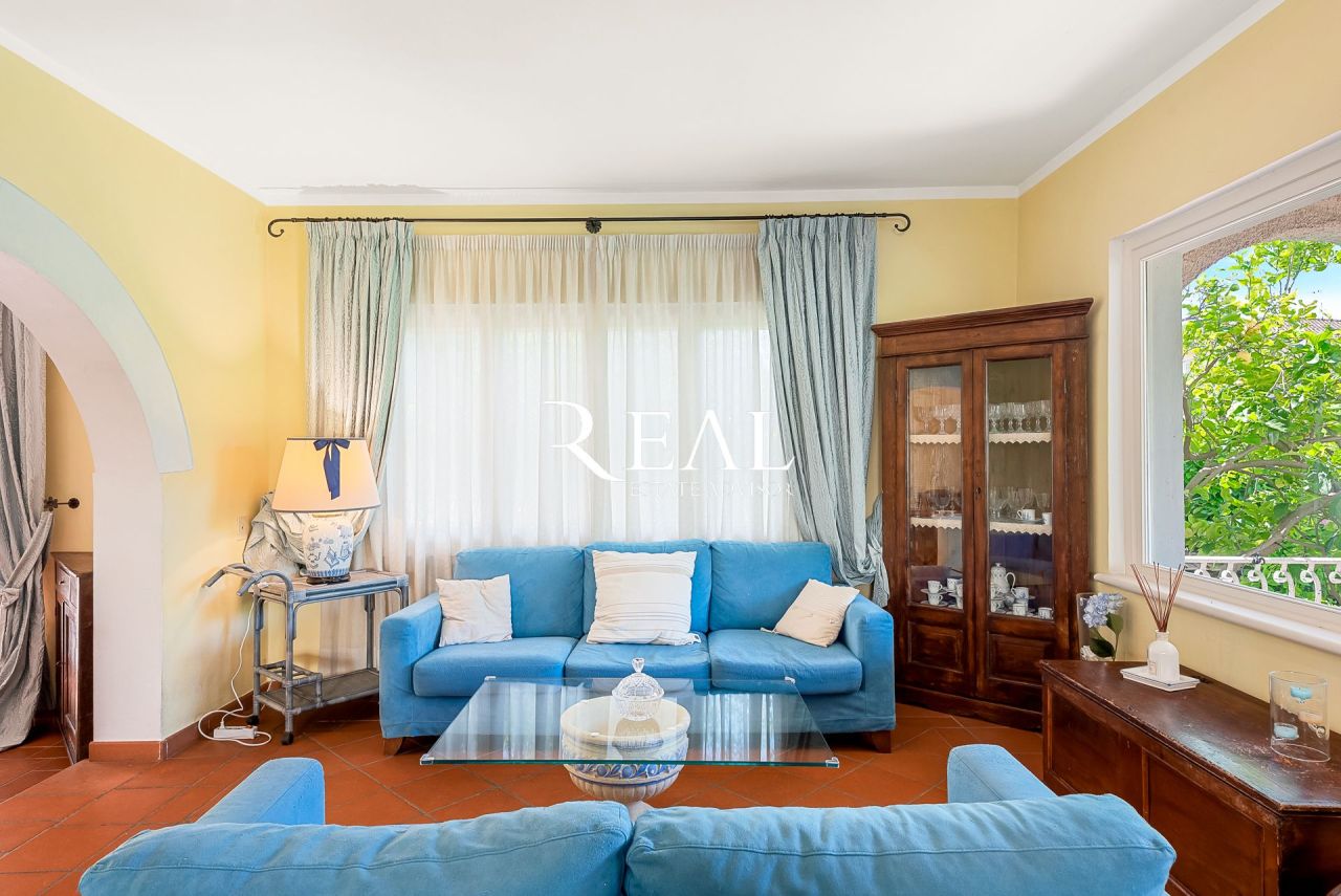 Вилла в Форте деи Марми, Италия, 200 м² - фото 6