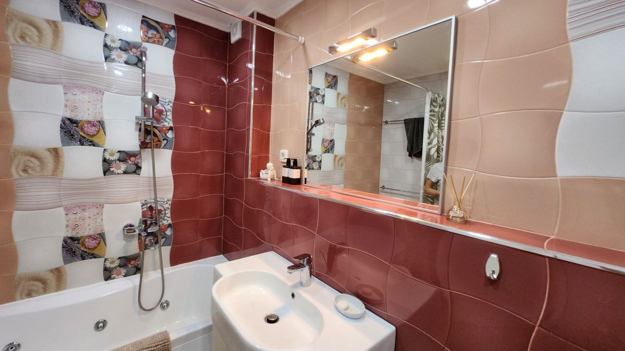 Квартира в Добра Воде, Черногория, 126 м² - фото 11