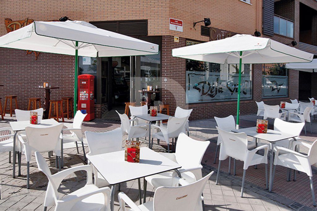 Кафе, ресторан в Эйшампле, Испания, 231 м2 - фото 1