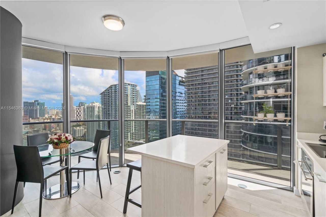 Квартира в Майами, США, 90 м² - фото 6