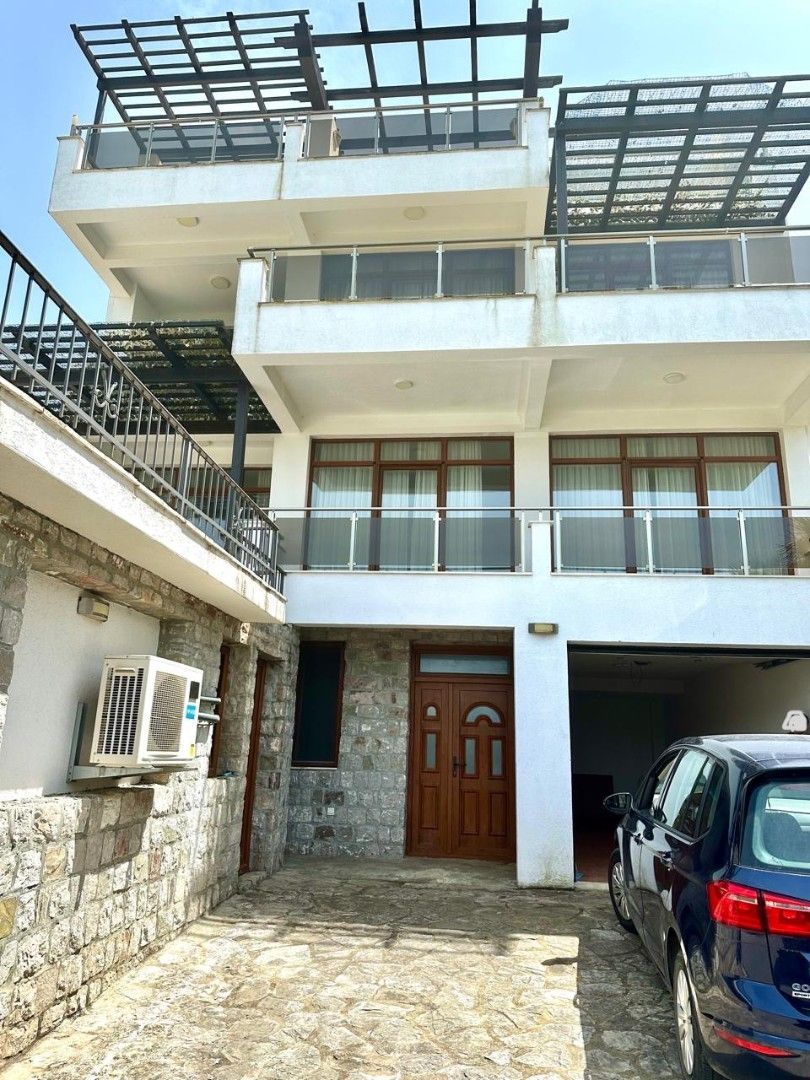 Дом в Утехе, Черногория, 366 м² - фото 2