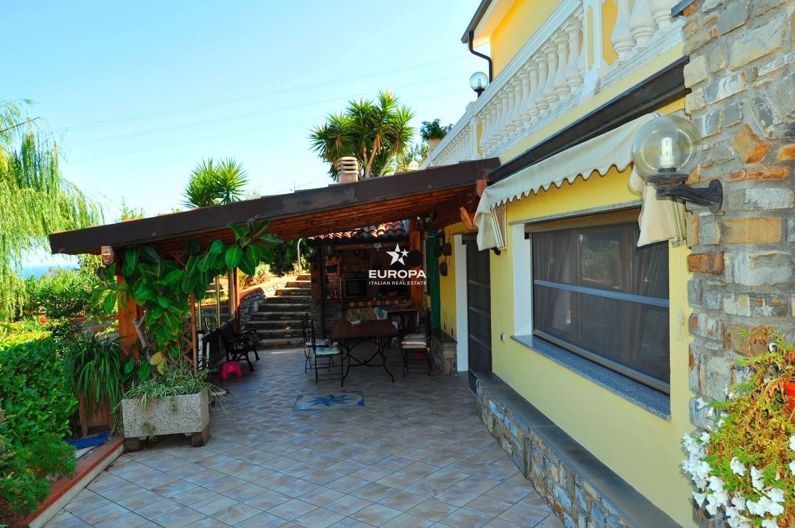 Вилла в Сан-Ремо, Италия, 258 м² - фото 3