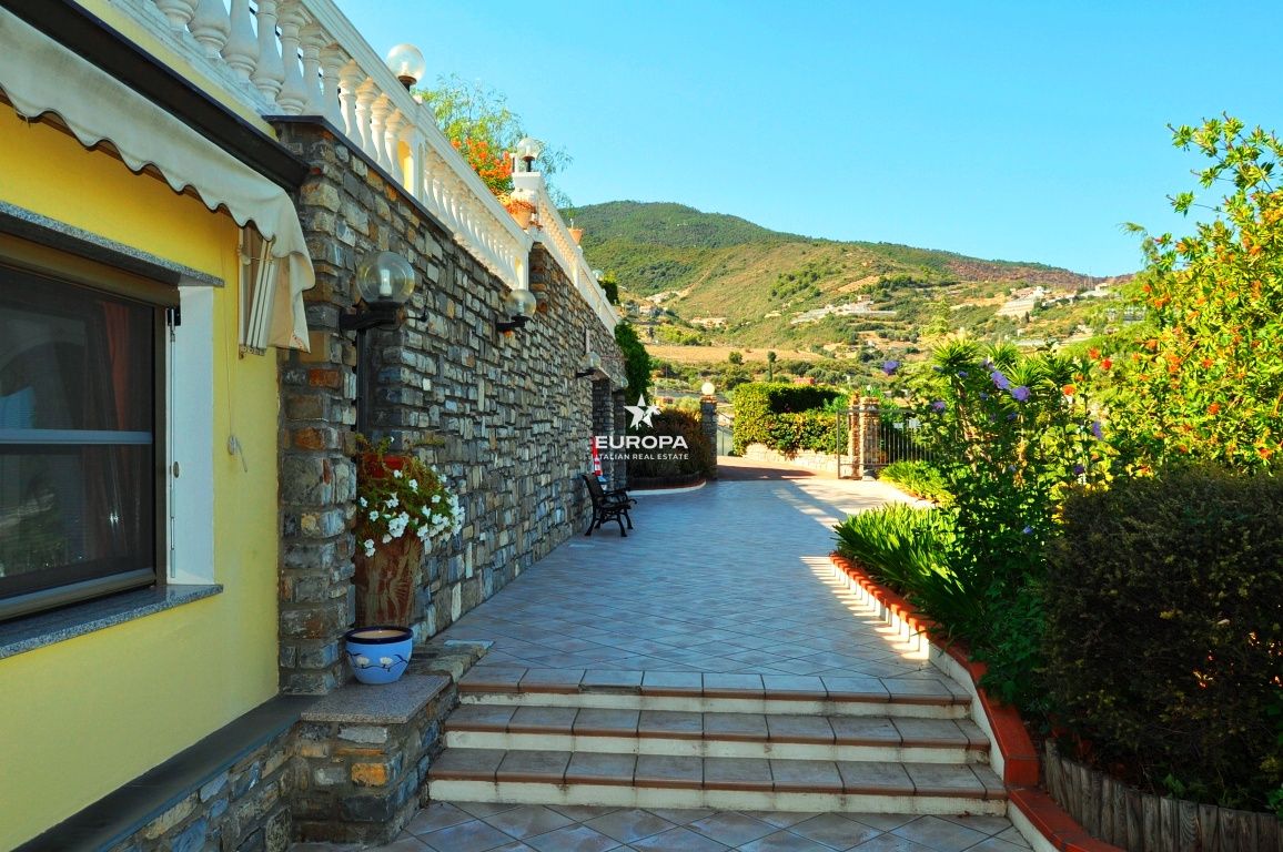 Вилла в Сан-Ремо, Италия, 258 м² - фото 8