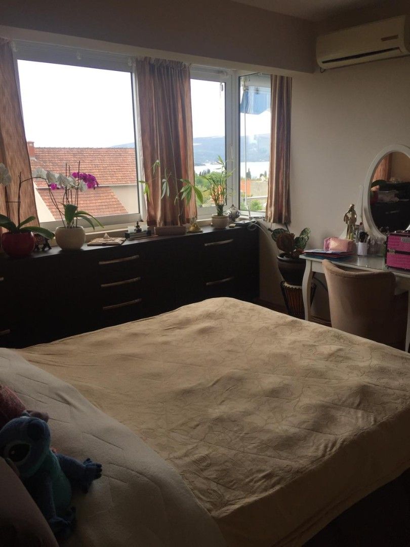 Квартира в Тивате, Черногория, 91 м² - фото 15